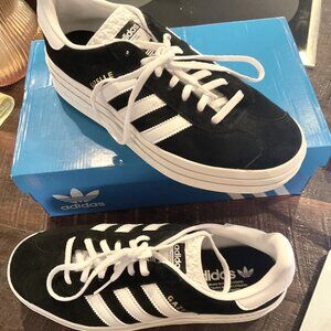 adidas Originals Women's Gazelle Bold W Shoes 9.5 NWB